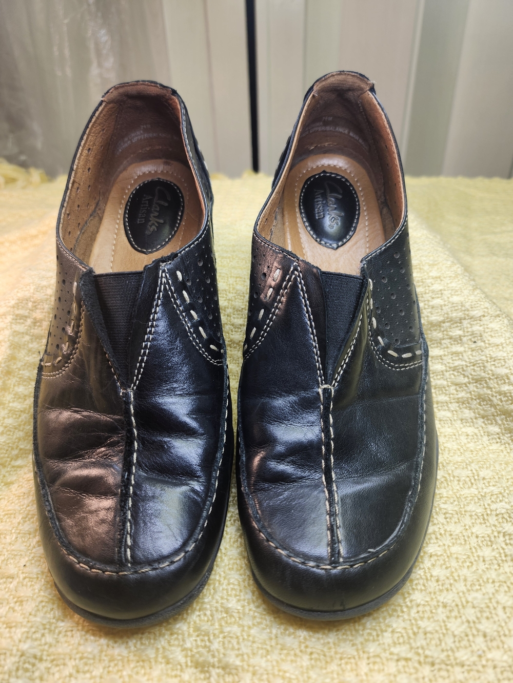 Clarks Black Leather Slip-On Women's Loafers